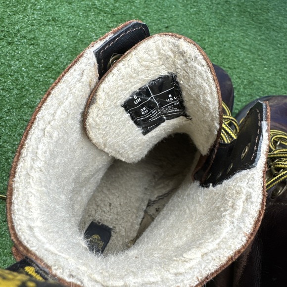 Dr. Martens 1460 Pascal Boots Men's 8, Brown Leather Combat Lace-Up AirWair - Picture 11 of 11